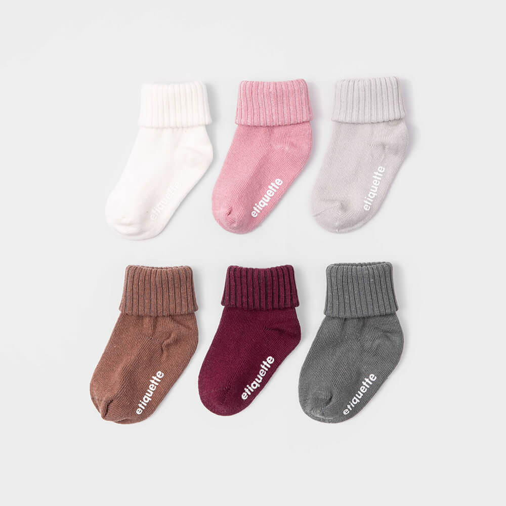 Organic Baby Socks - Everbloom Girl Baby Socks Gift Box - product top view⎪Lil'Etiquette Clothiers