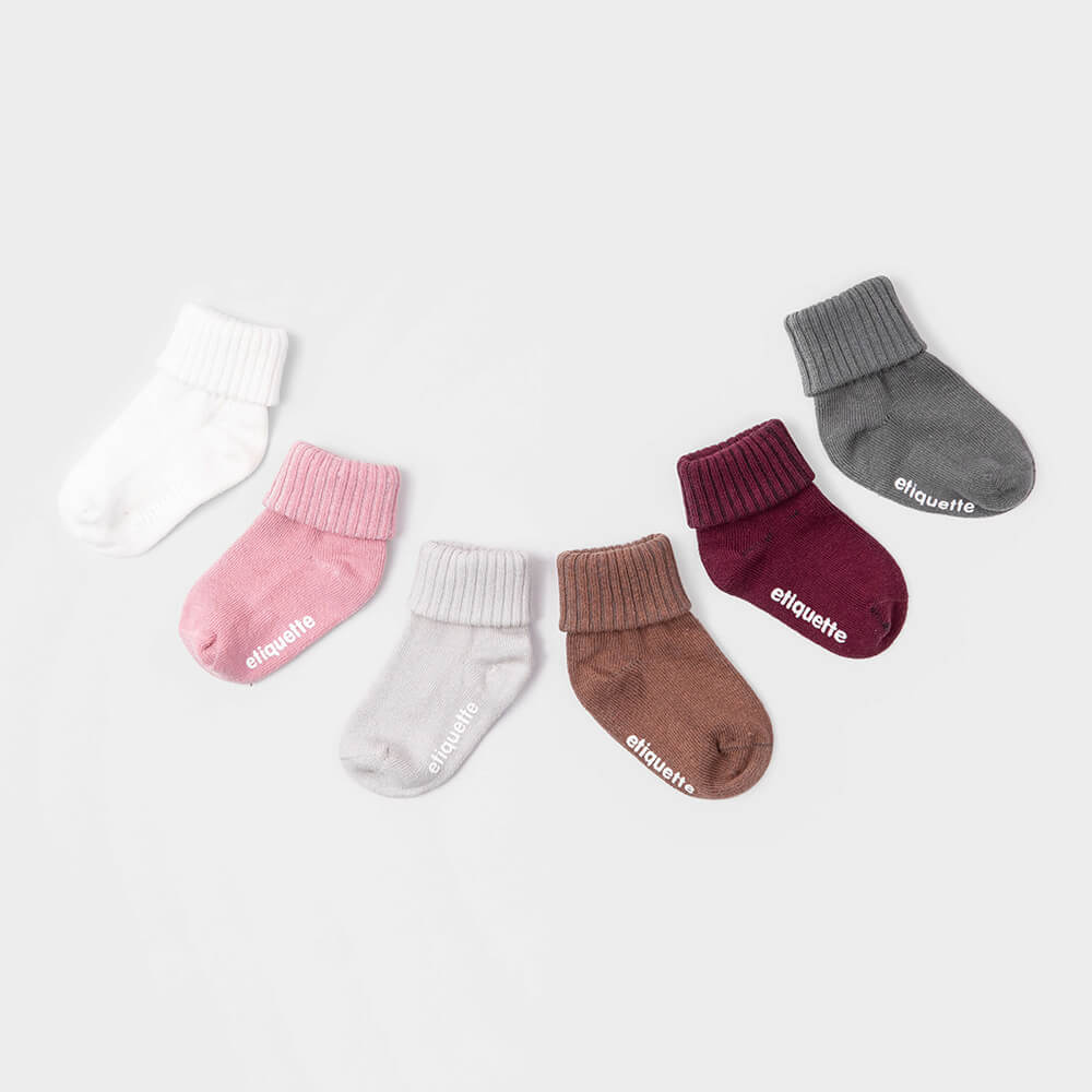 Organic Baby Socks - Everbloom Girl Baby Socks Gift Box - product side view⎪Lil'Etiquette Clothiers